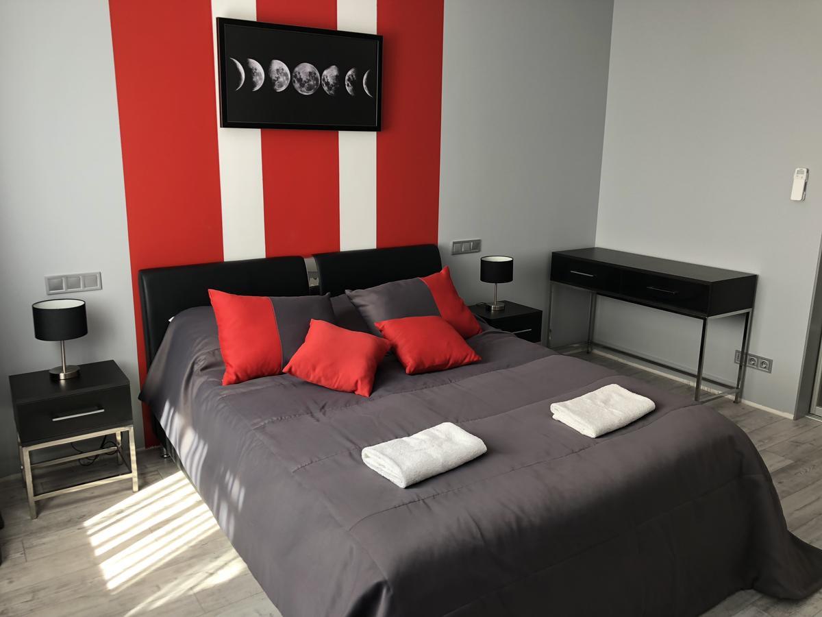 Bon Apetit Apartament Lviv Bagian luar foto