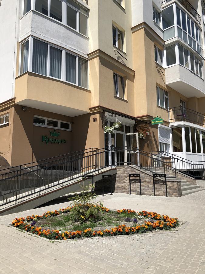 Bon Apetit Apartament Lviv Bagian luar foto